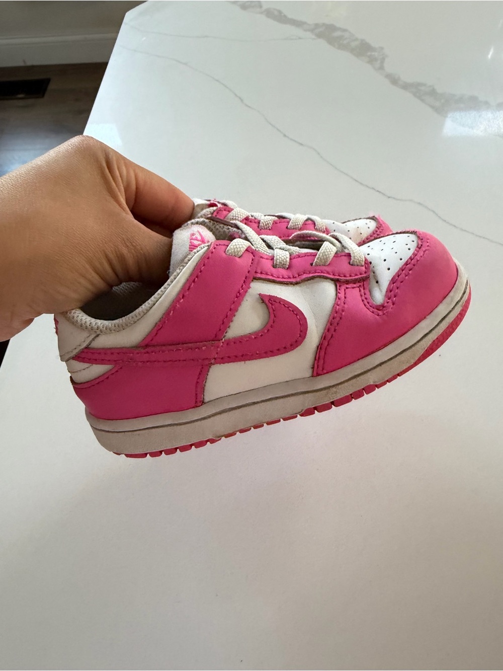 Nike Dunk Low baby/toddler shoes in white and laser fuchsia size 9